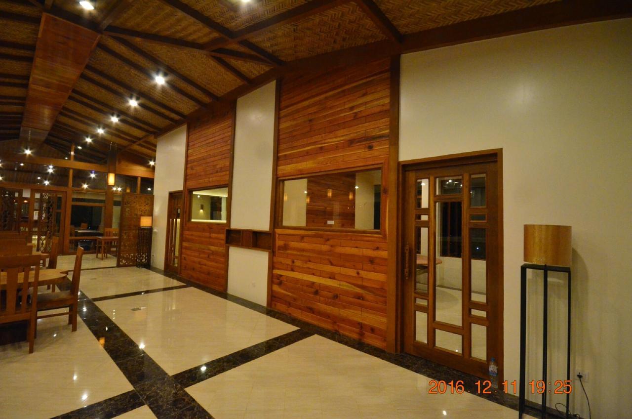 Hotel Thipaw Гсіпо Екстер'єр фото