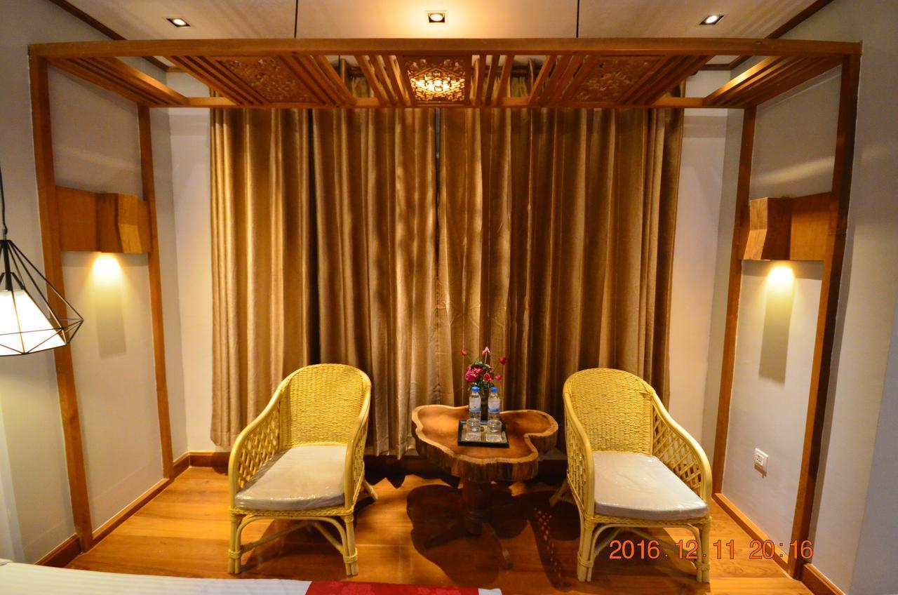 Hotel Thipaw Гсіпо Екстер'єр фото